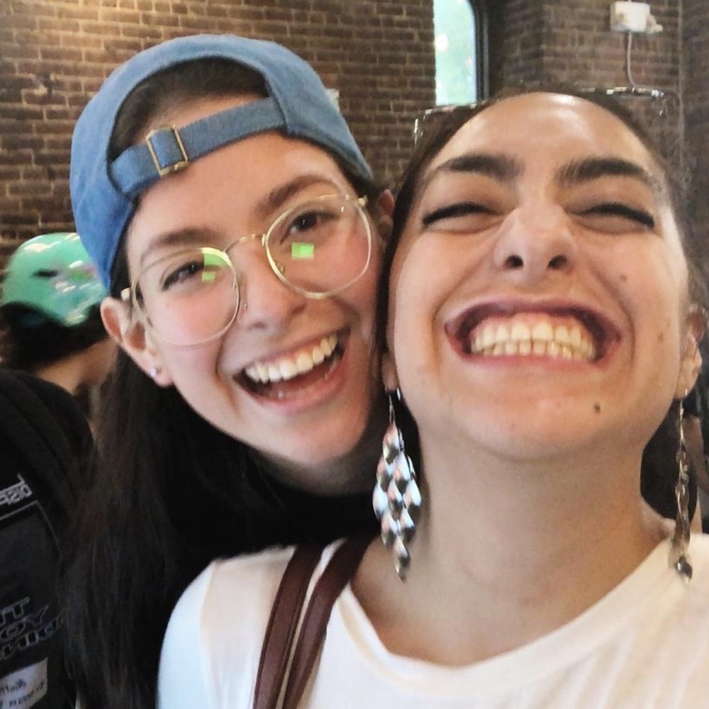 Meet your Posher, Mindy